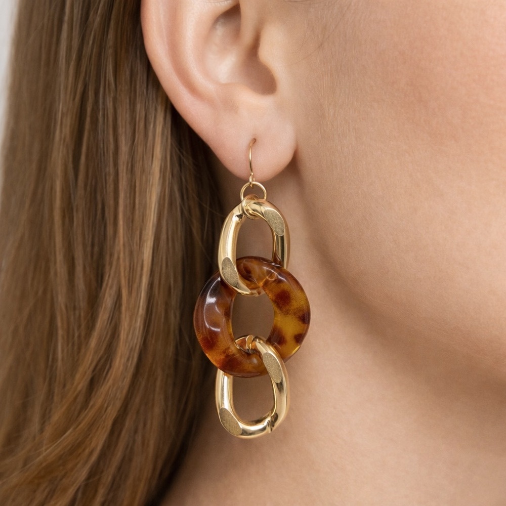 Gold Tone Tortoiseshell Chain Link Drop Earrings